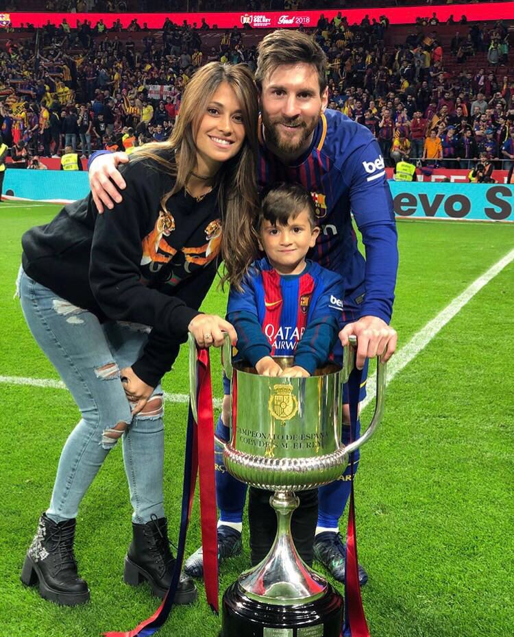 Barça Centre on Twitter: "📸 | Messi and his family after the game!…