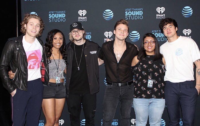 alantelera's tweet image. I waited 4 years for this😭 #5SOS3Dallas luv @5SOS