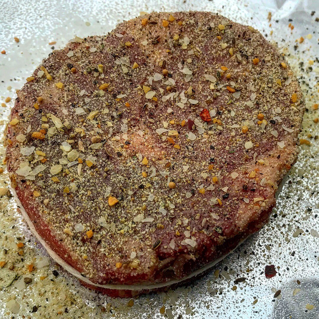 SmokyBarrelBBQ's tweet photo. Little SCA practice... our first attempt. Seasoned with @HowToBBQRight #APRub and @code3spices #GruntRub. #Delish #NailedIt https://t.co/kl5KAf2HpW