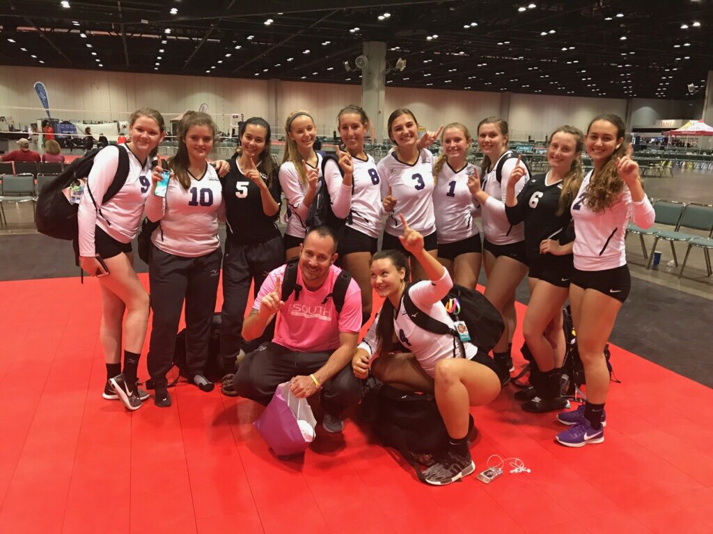 usasouthvball's tweet photo. Congratulations to #16PremierWhite on their 3-0 day today!! #ChasingTheChip🏆 #SouthStrong #USASouthVolleyball https://t.co/wZ8Utqli08