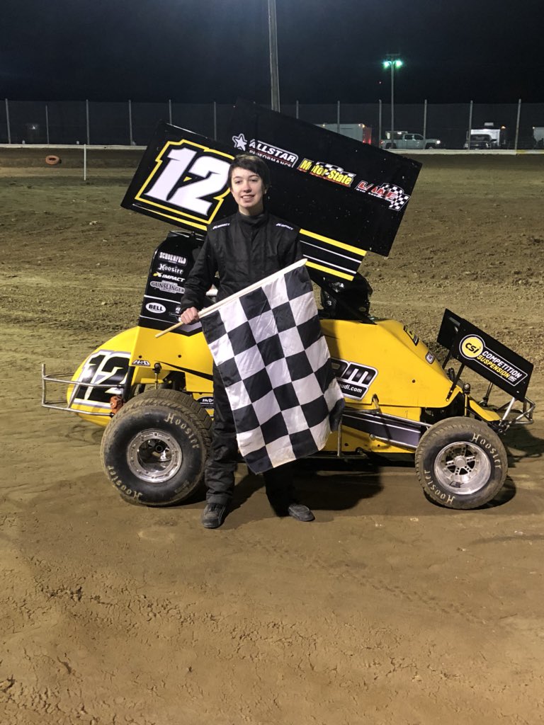 Got that first W!  The boy had er on kill all night.  Won the heat and took the lead with 10 to go for his first one.