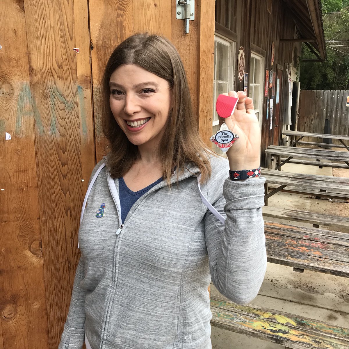 thefriendlyspot's tweet photo. Friends gotta grab #friendlymedals just $8 plus tax #VivaFiesta #VivaFriends #craftbeer #friendlyeats #veryfriendly #southtown https://t.co/MQ2fvHbMb7