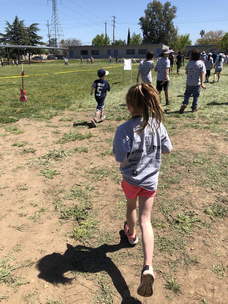 Megan Wright tweet media