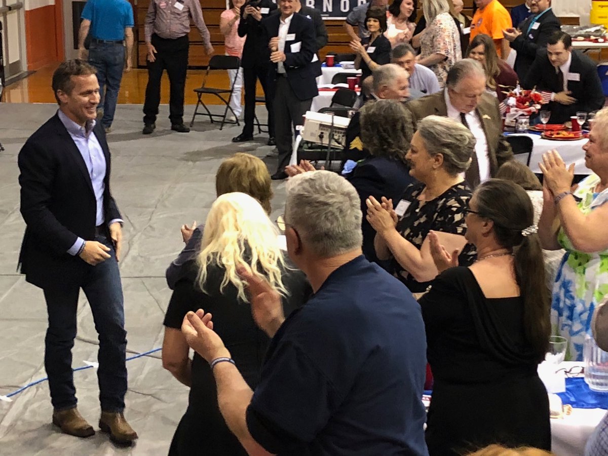 KurtEricksonPD's tweet photo. In Texas County embattled @EricGreitens gets a warm reception at Gop event tonight #moleg https://t.co/cuchLxFbKX