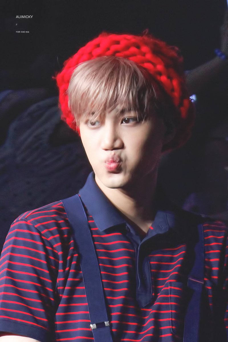 kimjipics's tweet image. akhsjs i love this hair soooo much!!!!!!!!