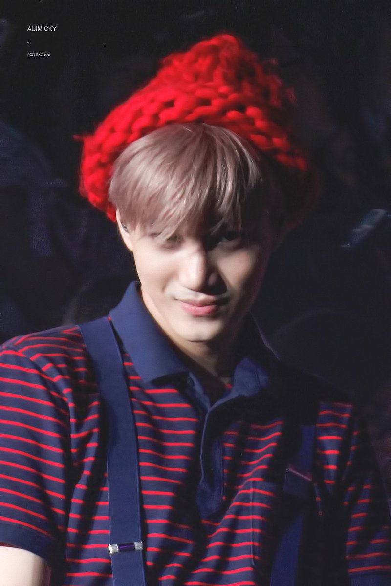 kimjipics's tweet image. akhsjs i love this hair soooo much!!!!!!!!