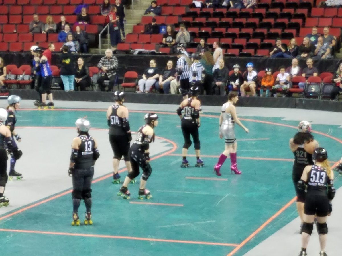 tanglisha's tweet image. One of these things is not like the others. #rcrg