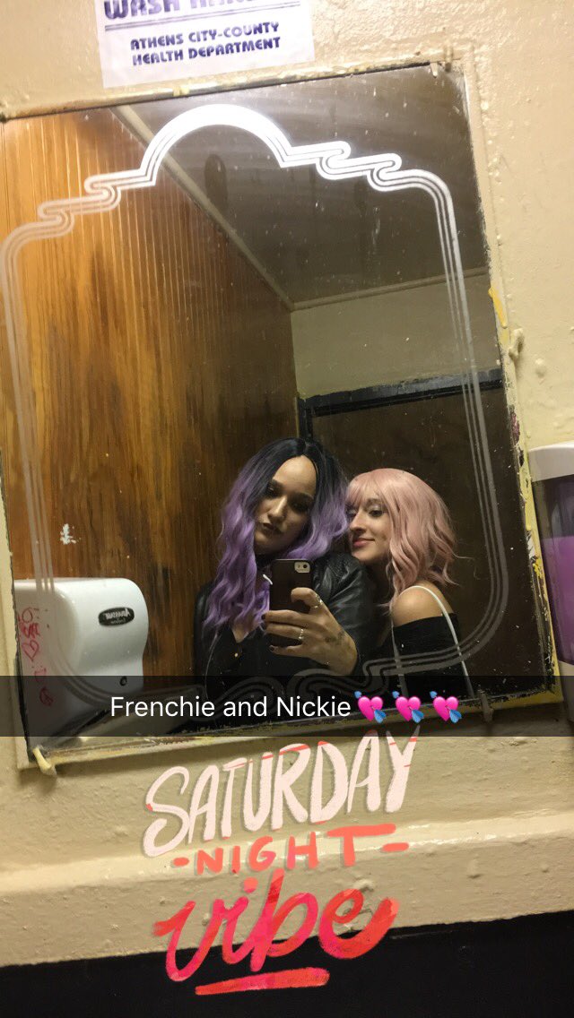 kbeverlyy1's tweet photo. My absolute best friend💘💘💘 #myperson #foreves https://t.co/2KmlRwQx4d