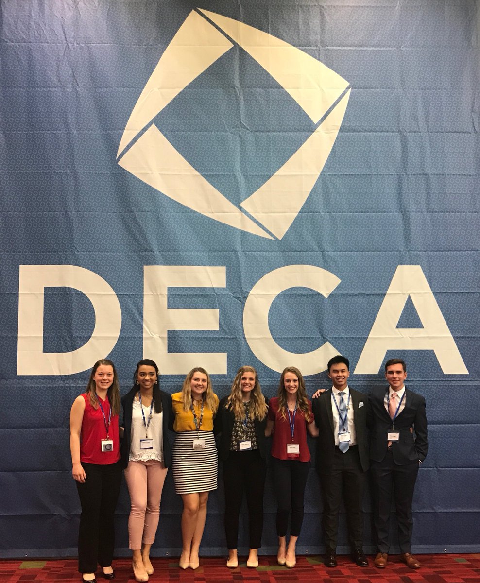 We’re ready for the Opening Ceremony! Representing Virginia💙 #DECAICDC