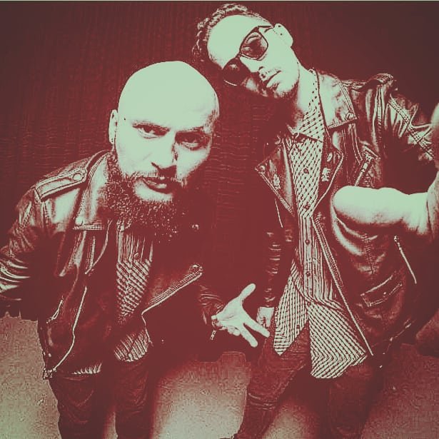 GUsica01's tweet photo. "...Nuestra experiencia nos dicta que sí hay mucha gente que quiere un cambio, que necesita escuchar cosas diferentes y que está dispuesta a prestar atención a las propuestas nuevas..."
@Melmak_69Music @XarXupleX @DJPHO #Música #MúsicaColombiana #CazandoLetras https://t.co/j4Ijd2zP2B