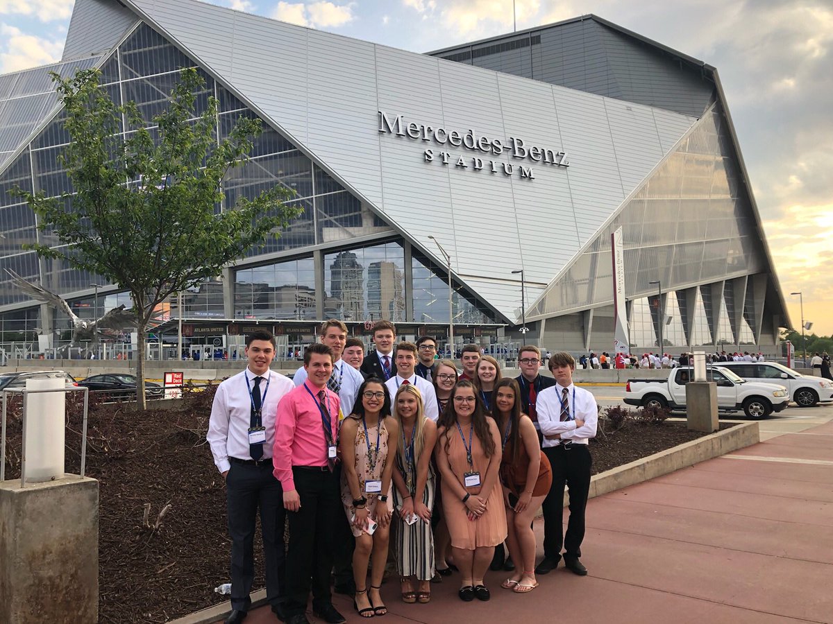 JHard101's tweet photo. DECA Nationals. #DECAICDC https://t.co/bg4SOKdrZF