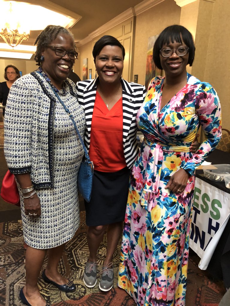 terrisriley's tweet image. We #outcheah #indeezstreets #boutdatlife #KeepGoing #TruthToPower