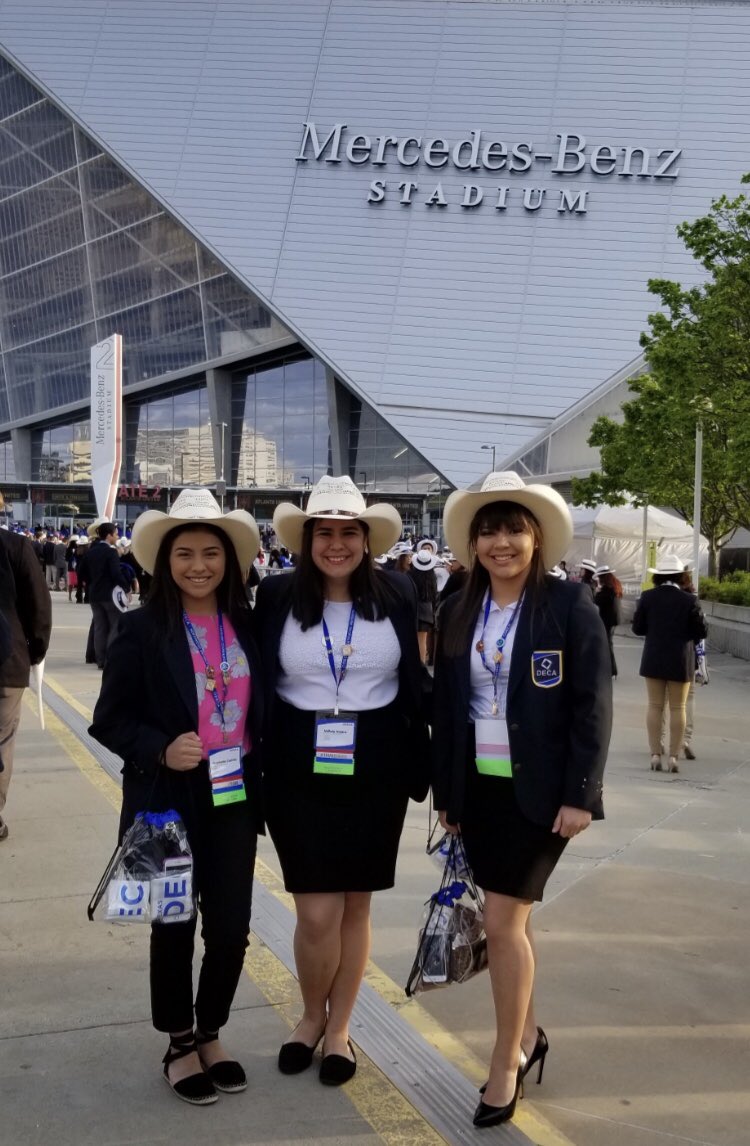 956DECAWHS's tweet photo. #DECAICDC #TXinATL π· https://t.co/boqkeVWFnR