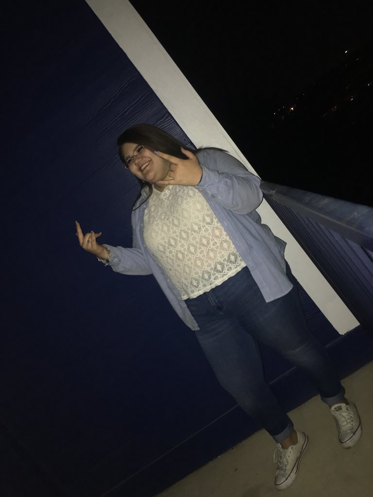 ashlie_bautista's tweet image. no, i’m not normalizing being overweight. i’m normalizing that people can feel good in their own skin. Doesn’t mean people aren’t trying to change, we just wanna look good while living. 💋