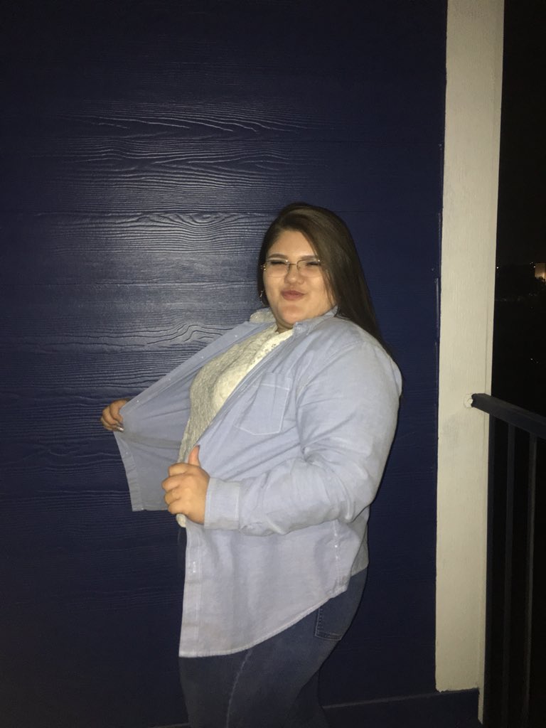 ashlie_bautista's tweet image. no, i’m not normalizing being overweight. i’m normalizing that people can feel good in their own skin. Doesn’t mean people aren’t trying to change, we just wanna look good while living. 💋