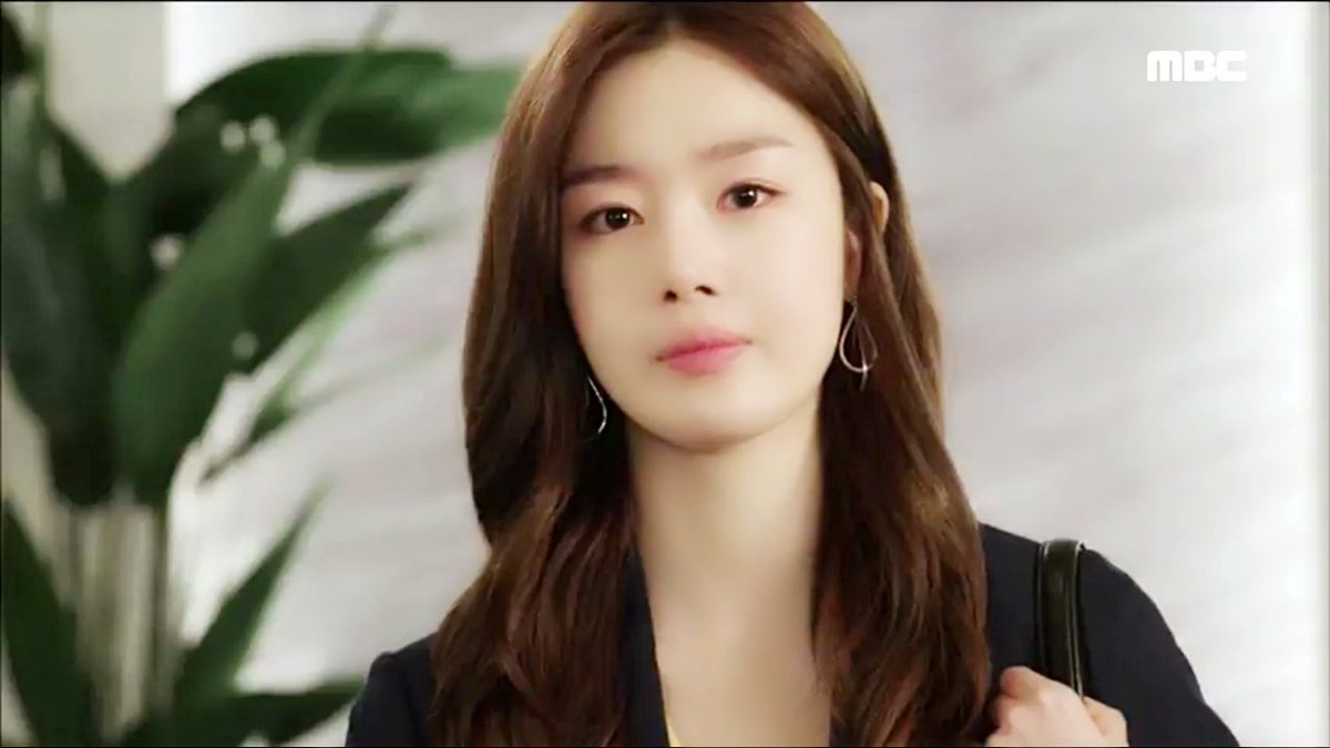 SunhwaVicton's tweet photo. [Pic]Han Sunhwa Cut - My Husband Oh Jak Doo Ep 16 

#데릴남편오작두 #유이 #한선화 #HanSunhwa #KimKangWoo #JungSangHoon #uee #myhusbandohjakdoo https://t.co/8VTl2jI3Z7