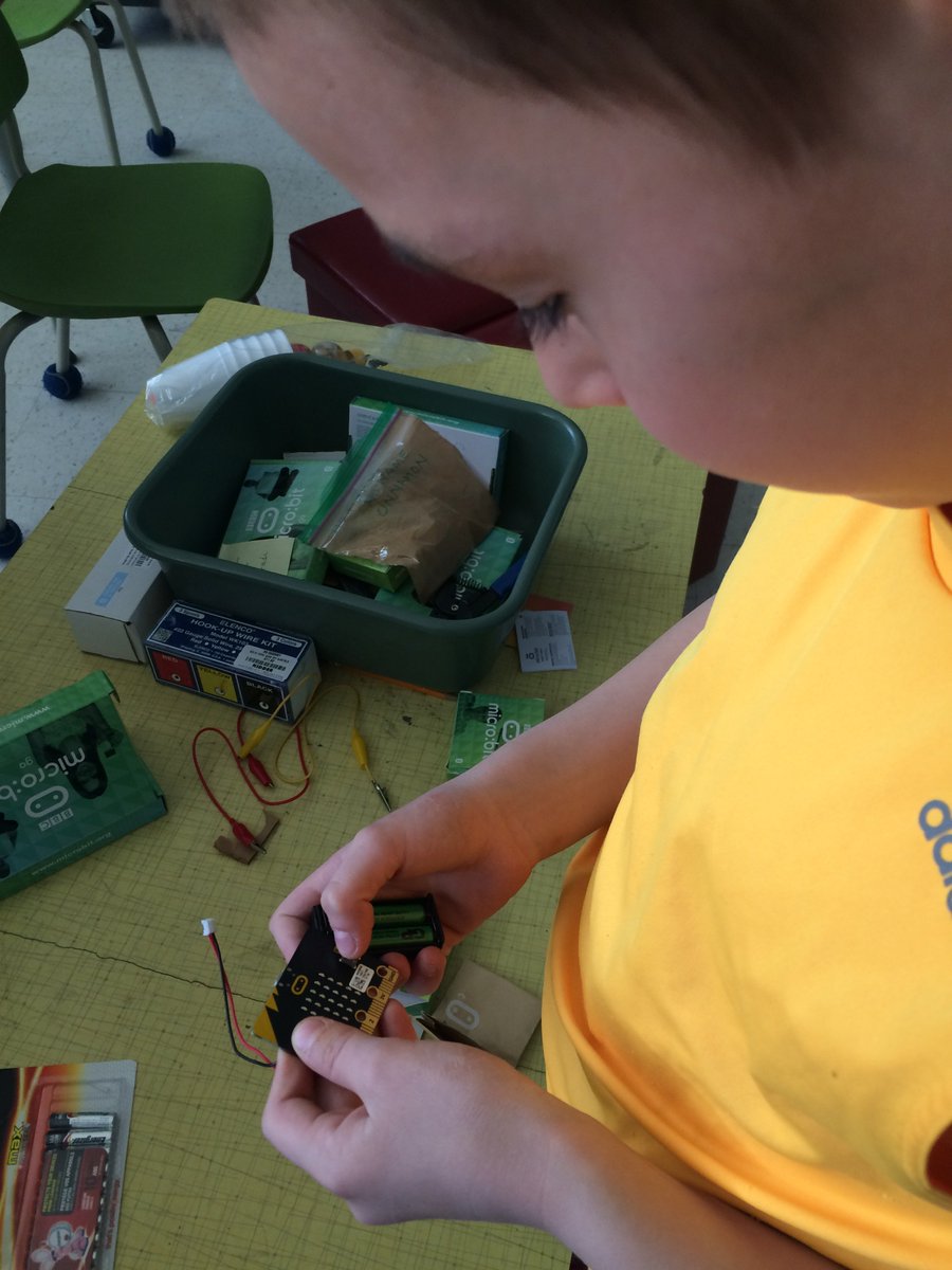 McM_MsT's tweet photo. #Arcaderade #greenteam more testing, debugging & testing our code! @makeymakey cardboard skeeball game and @microbit cardboard fooseball (&other games too) It has definitely been a busy week of refining our writing tasks, iterating our designs & creating our items for #mcmbizday https://t.co/nptjwBoufU