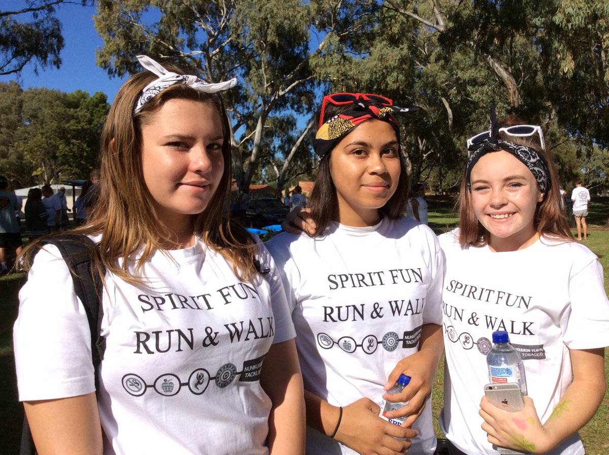 RewriteURstory's tweet photo. Tackling Tobacco Colour Fun Run today!! #TooDeadlyLadies #BeHealthyBeSmokeFree https://t.co/uq2cwSPgPE