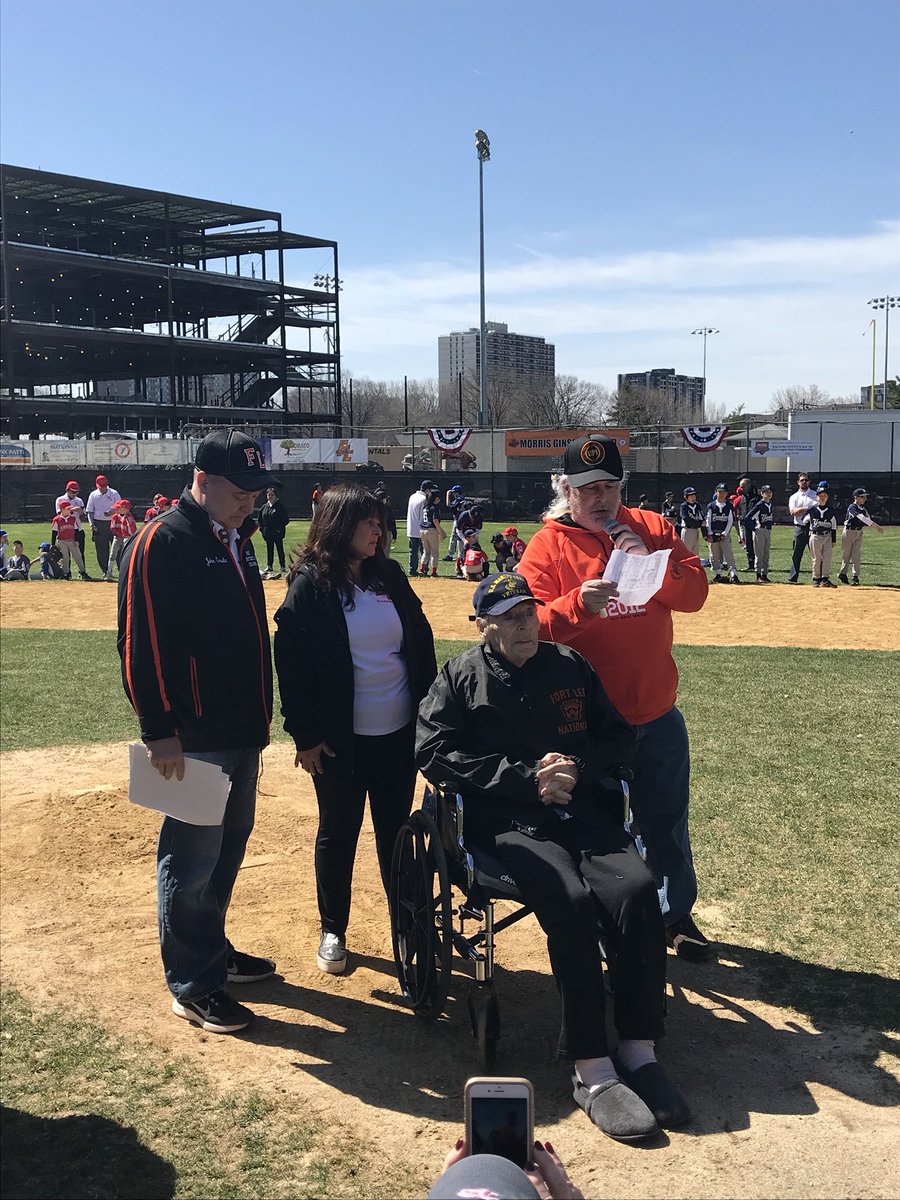FLNationalLL's tweet photo. #LLOpeningDay #MGinsburgDay https://t.co/KhWN4aRRYb