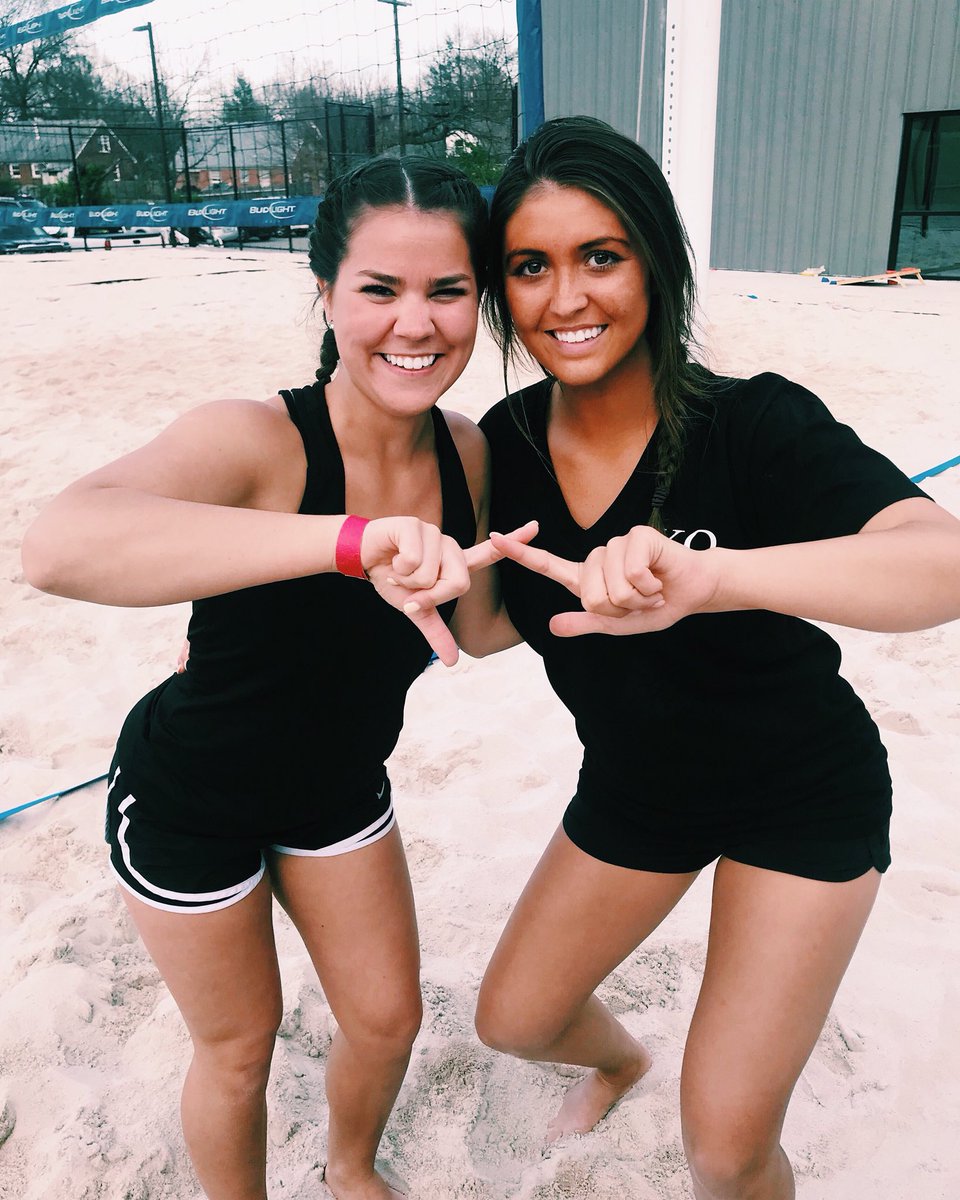 UK_ChiOmega's tweet photo. GO CHI O!!! So proud of our sisters for winning @DeltaSigBIB !! 🏐⭐️ https://t.co/X0dQqvld4b