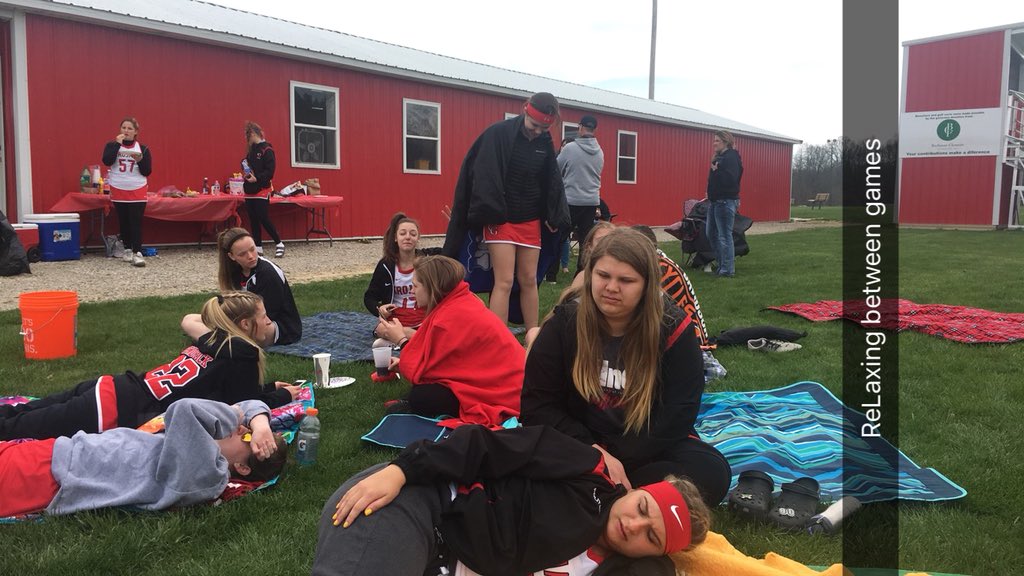 CGLADIESLAX's tweet photo. Grind time prime time https://t.co/MSrSk9at1H