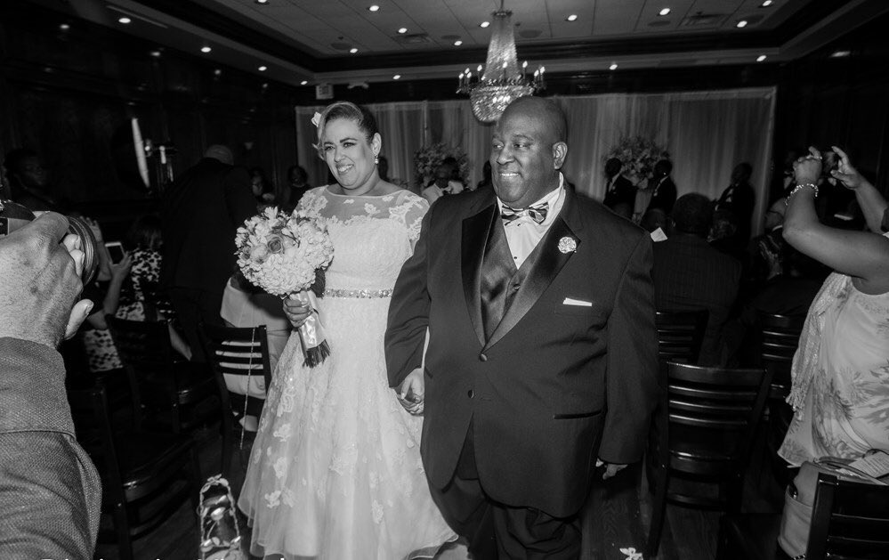 CJayTheComic's tweet photo. Book Now DM Us📸
✉️ #Weddingphotography #Weddingday #flowers #Love #her #him #Blog #blogger #mua #Beauty #Makeup #Travelphotography #Photography #photography 
#wedding #weddingday #mrandmrs #nikonshooter #teamnikon #canonshooter #weddingparty #canon5dmarkii #bride #bridesmaid https://t.co/LQMKL8KnS1