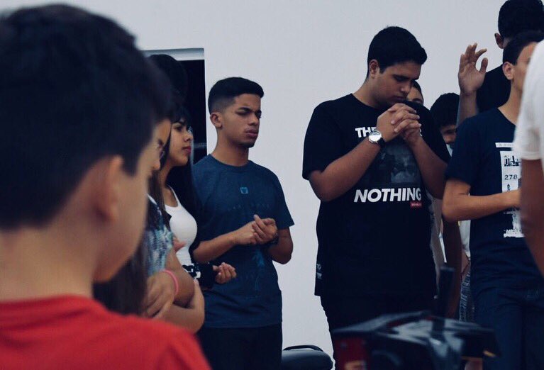 rafaelabner_'s tweet photo. Jesus pode escrever a sua história de novo, olha o que Ele fez comigo ✝️❤️ https://t.co/omFkr7xMc5