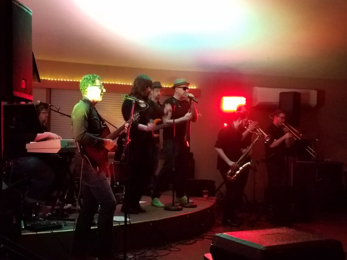 BigToeandtheJam's tweet photo. Hank's Bar in WI tonight! Come join the party if you aren't here yet. #SaturdayNightWithTheToe https://t.co/1G8A6aZdGs