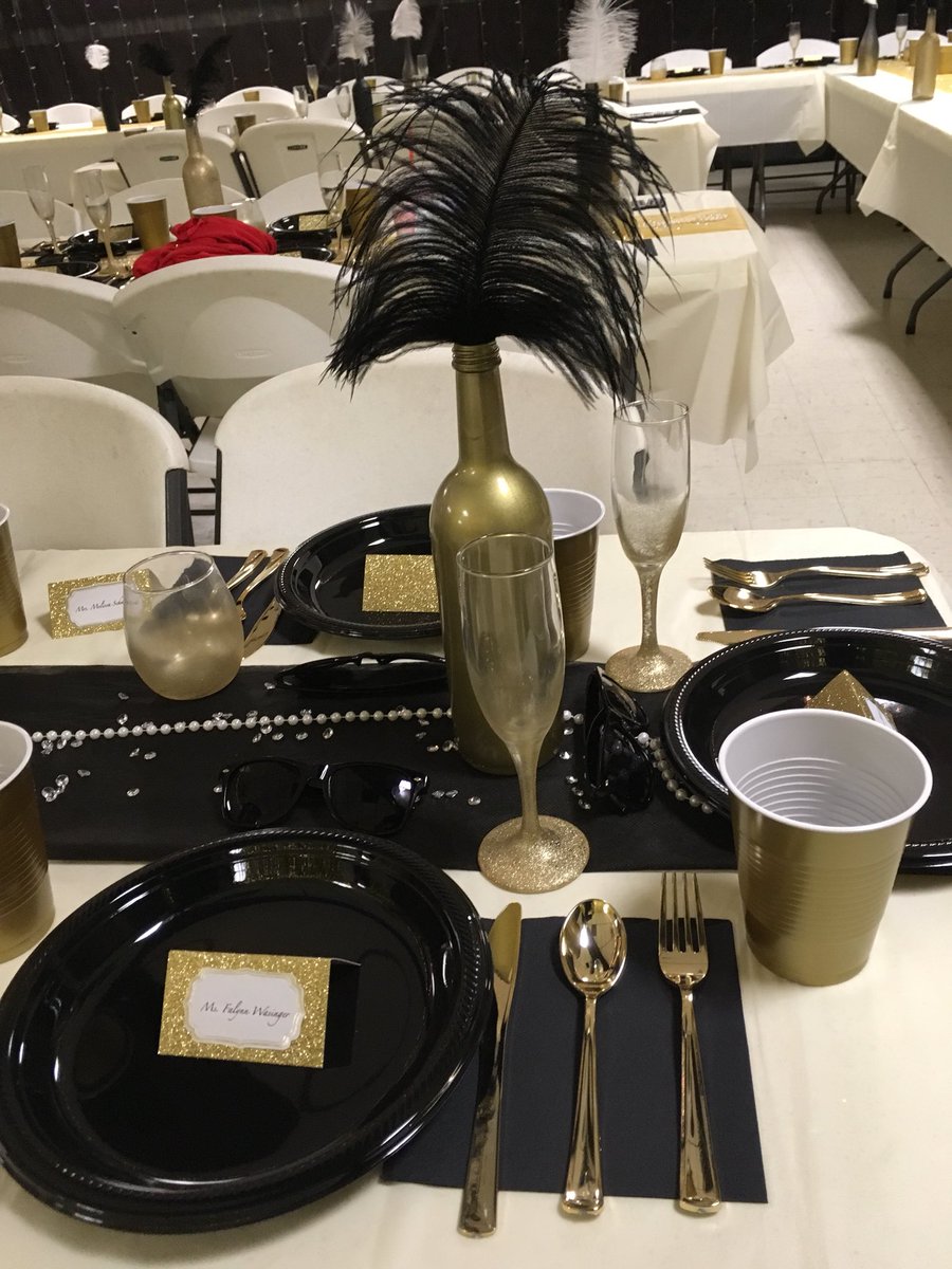 ason828's tweet image. So proud of my juniors!  This is an amazing prom!  Thanks students, parents, and especially @koribraun.