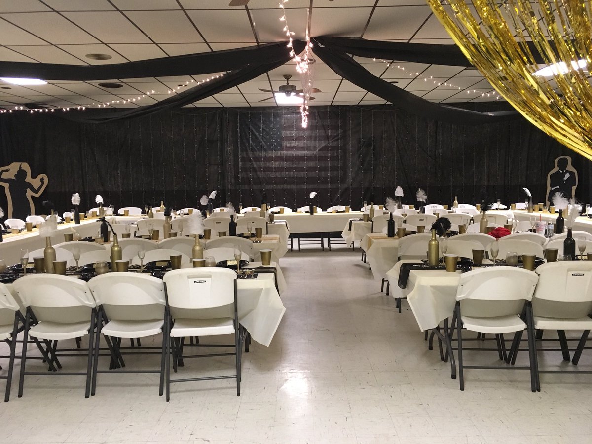 ason828's tweet image. So proud of my juniors!  This is an amazing prom!  Thanks students, parents, and especially @koribraun.