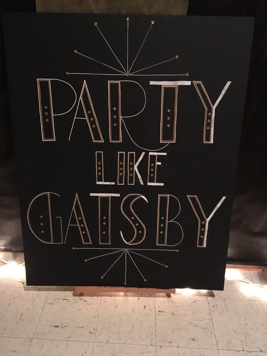 ason828's tweet image. So proud of my juniors!  This is an amazing prom!  Thanks students, parents, and especially @koribraun.