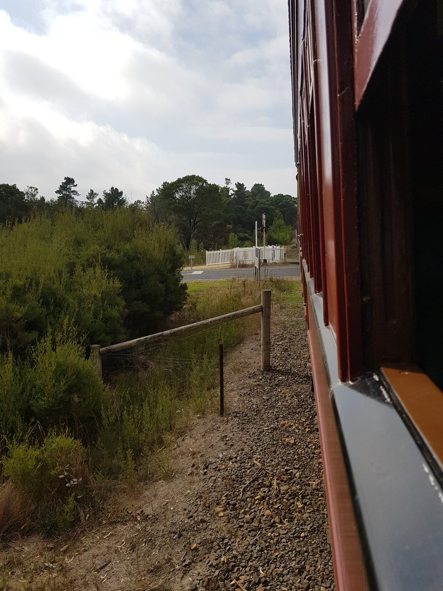 msav64's tweet image. #livetrain Moorooduc Railway