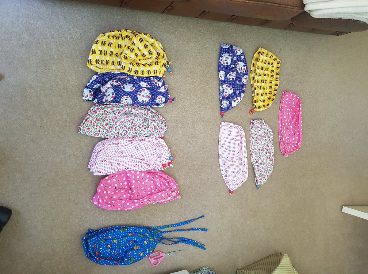 GarvanInstitute's tweet photo. We love Jane!

She's having treatment for cancer at the moment, and spending a lot of time in hospitals. So, Jane and her Mum decided to make beautiful and bright theater hats, and sell them to doctors and nurses to raise money for Garvan.

Thank you Jane, you're amazing. https://t.co/C2G0Kv2iTV
