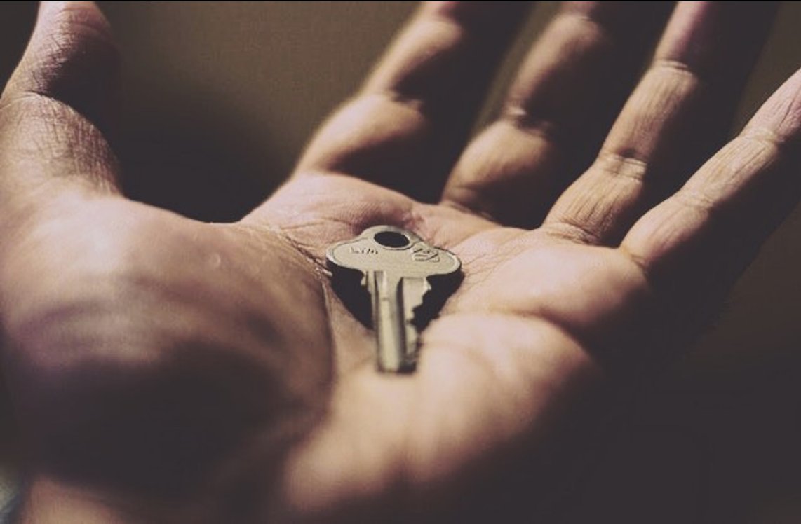 AbstractToken's tweet image. Economists have quantified the cost of illiquidity discounts the underlying value of an asset by 15-30%. Abstract invites you to unlock this liquidity with us... #securitytoken #BlockchainMeetRealEstate #tokenizedsecurities #assetbackedtokens