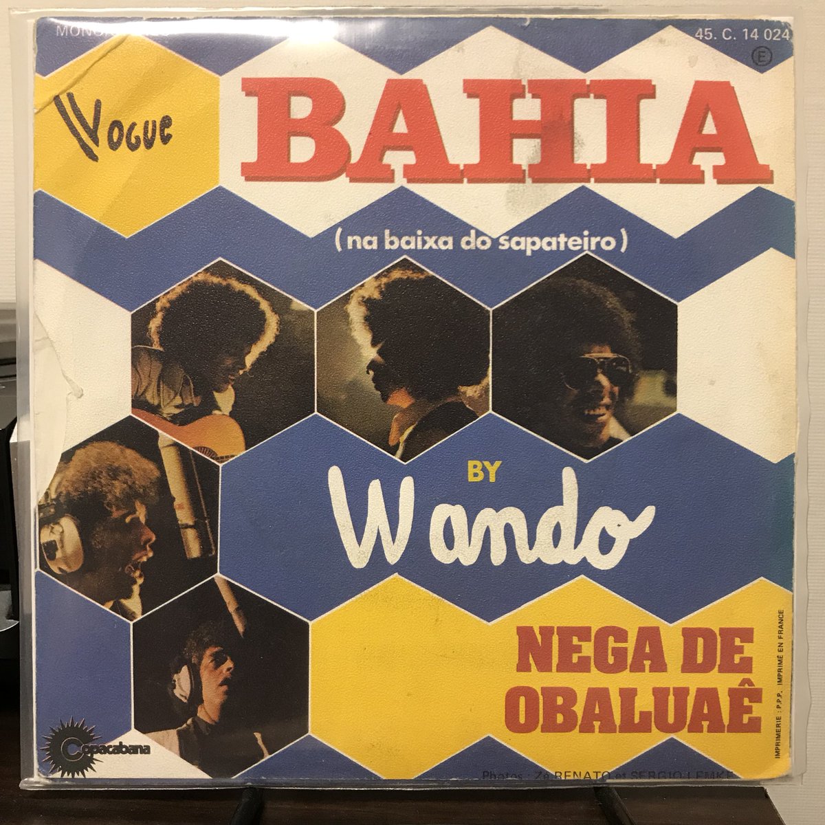 matsushita415's tweet image. #今日の1曲
NEGA DE OBALUAÊ／Wando

youtu.be/QUDGuVfnkgQ

今日(2018/4/23)は青山蜂にて
luz de la música vol.11です。
よろしくお願いします。

#Wando
#NegaDeObaluaê 
#レコード 
#7inch
#Brasil