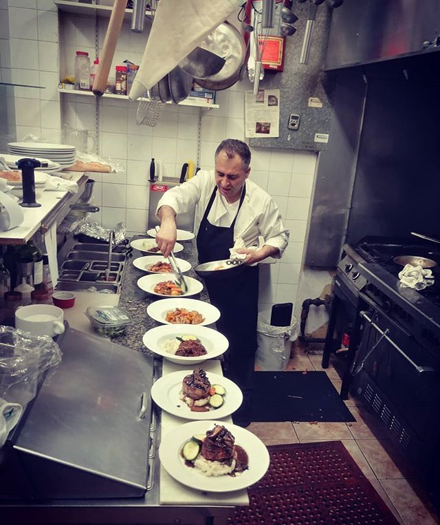 ElixirBistro's tweet photo. #wreats #cambridge #cbridge #spring2018 #party #gathering #dinner #people #foodies #cooking #bistro #elixirbistro https://t.co/UJ3dnHueBF https://t.co/JY2hOqr66A