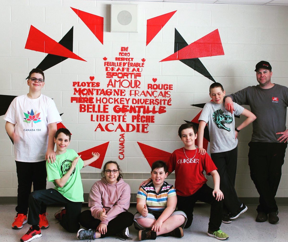 RousselleSteve's tweet photo. #Proud #students showing their #hardwork in #school #project of #canada #mural thanks to @PACnb_org &amp; @District_sc3 https://t.co/DpJqAO7mP0