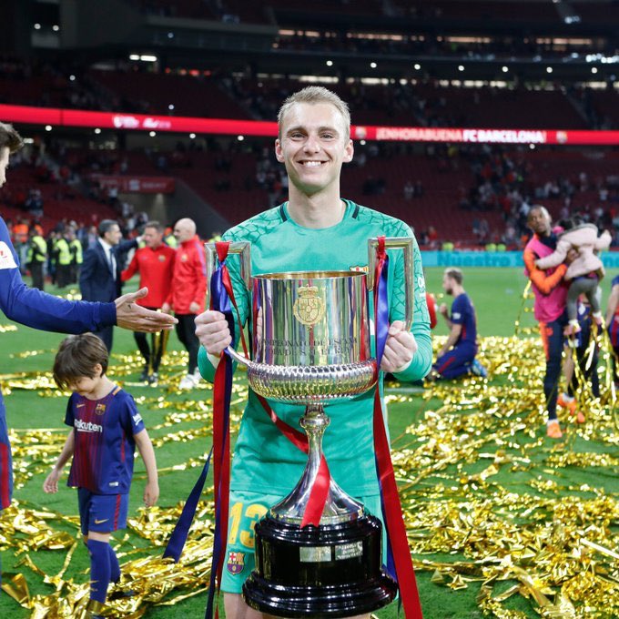  | Happy Birthday Jasper Cillessen! That\s a nice birthday present, eh? 