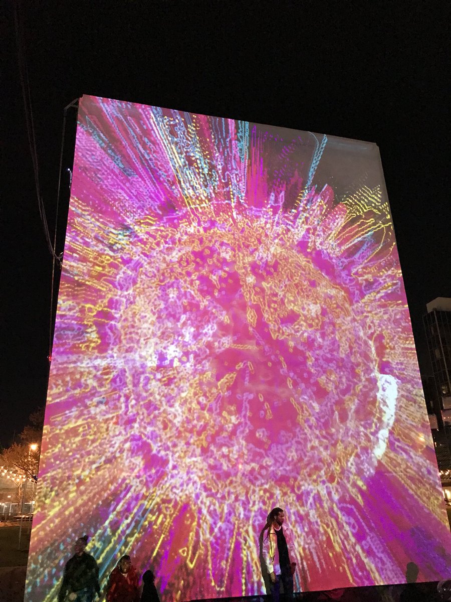 LightCityBmore's tweet photo. Just 😱. #LightCity2018 https://t.co/rydiMMCVmb