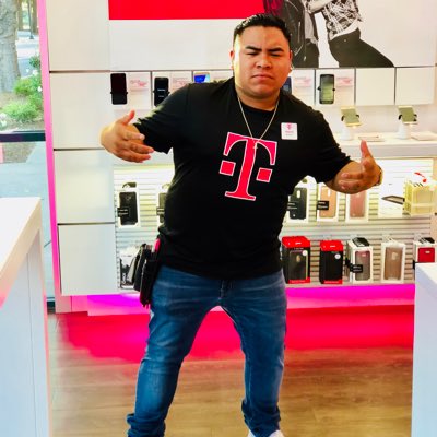 AfromTM081L3's tweet photo. #NewProfilePic #TMobileCareers #Magenta #EDUBNation #EastBayBeastBay #Hayward2.0 #CustomerObessed https://t.co/d4cxZsT9qI