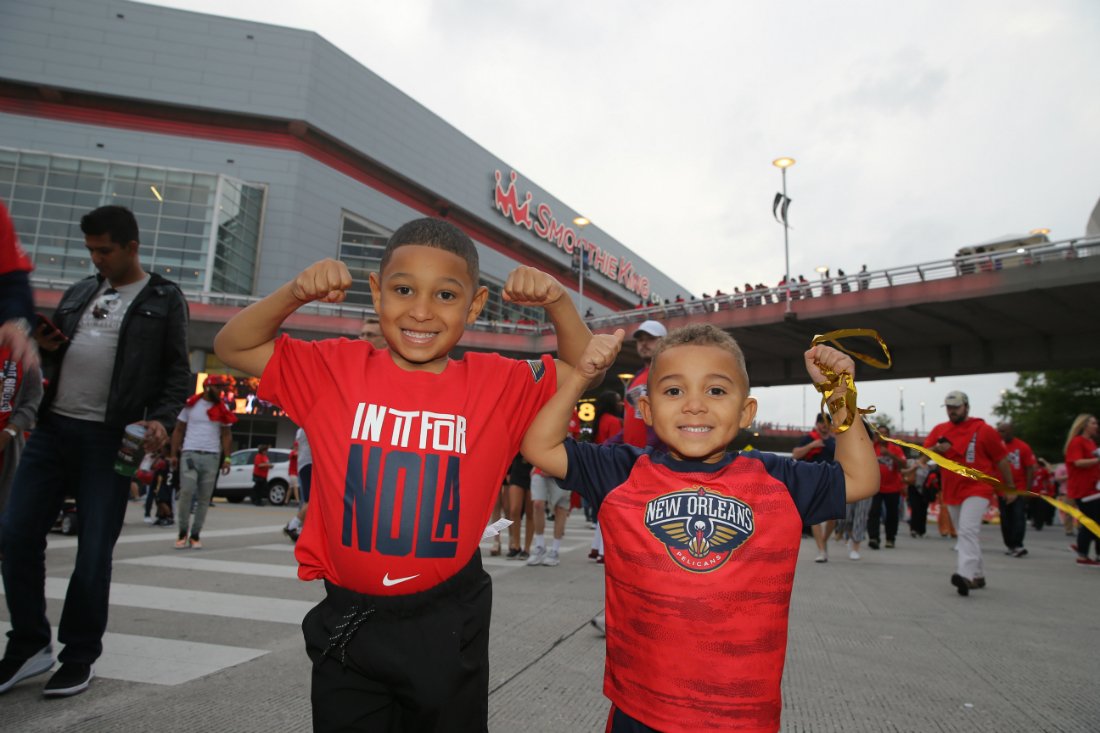 thanks for the tremendous support #Pelicans fans!   PHOTOS: nba.com/pelicans/galle…  See ya in Round 2  #doitBIGGER https://t.co/k4YOy3wPQ2