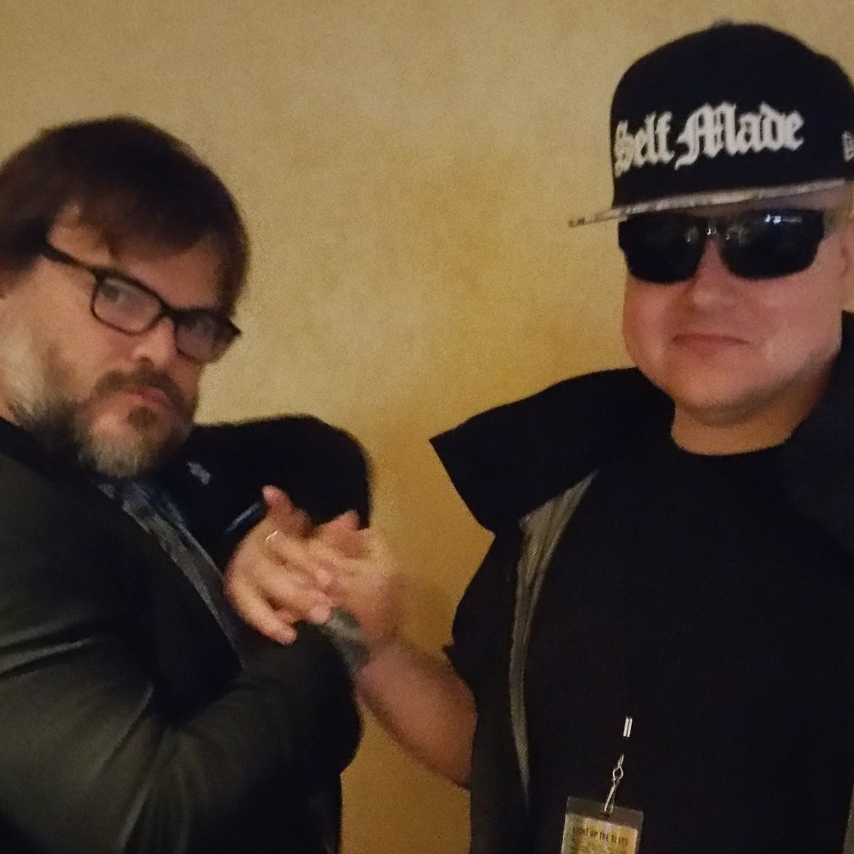 judefeldman1's tweet photo. Don't get better. @jackblack @SOULSHOCKA
@DolbyTheatre @autismspeaks https://t.co/uktDNewfxB