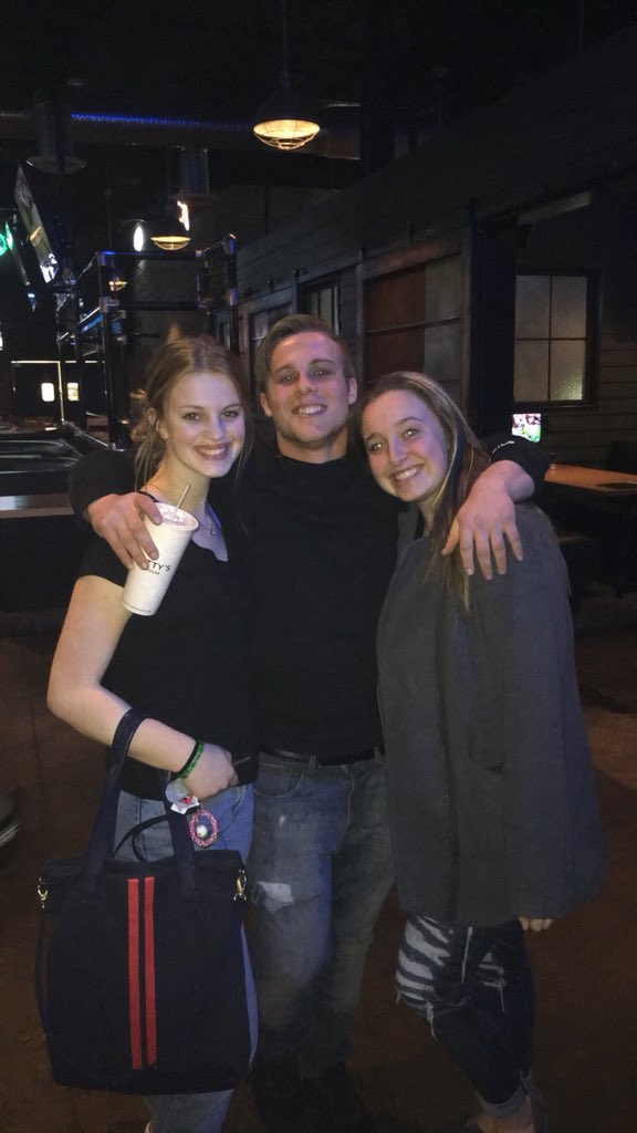 emmilyhiggins's tweet photo. Herrrooo Happy Birthday to my best friend Syddy Cash ☔️🔮💟 #FSUF #Jfvtifbfih #ilikedatlaugh Wish I could’ve been home today to celebrate w you & Dom, love you always 💜 https://t.co/DIF9U9Qcv1