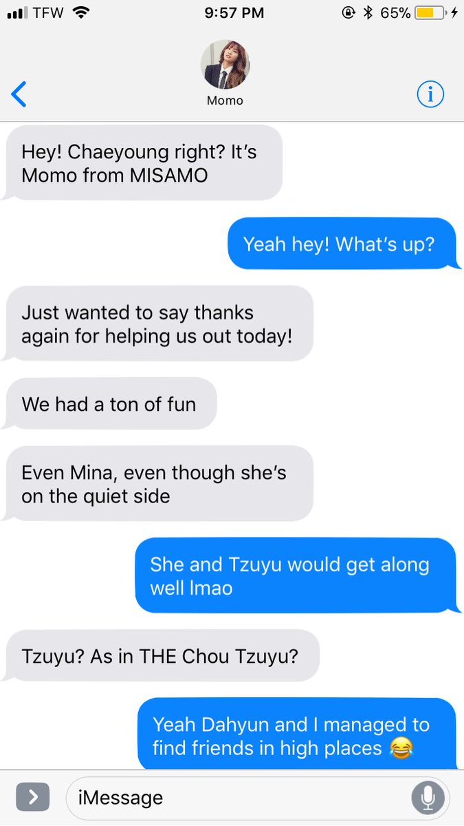 Momo and Chaeyoung text