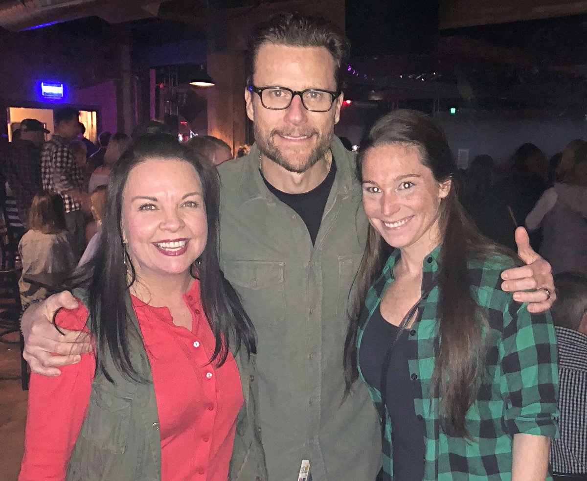 SeattleWolf's tweet photo. Making a #WolfLady sandwich out of @MorningWolfMatt at @KelseaBallerini! @MorningWolfEm @DeAnnaLeeDance #ThisIsWolf https://t.co/hXRN6D3VQO