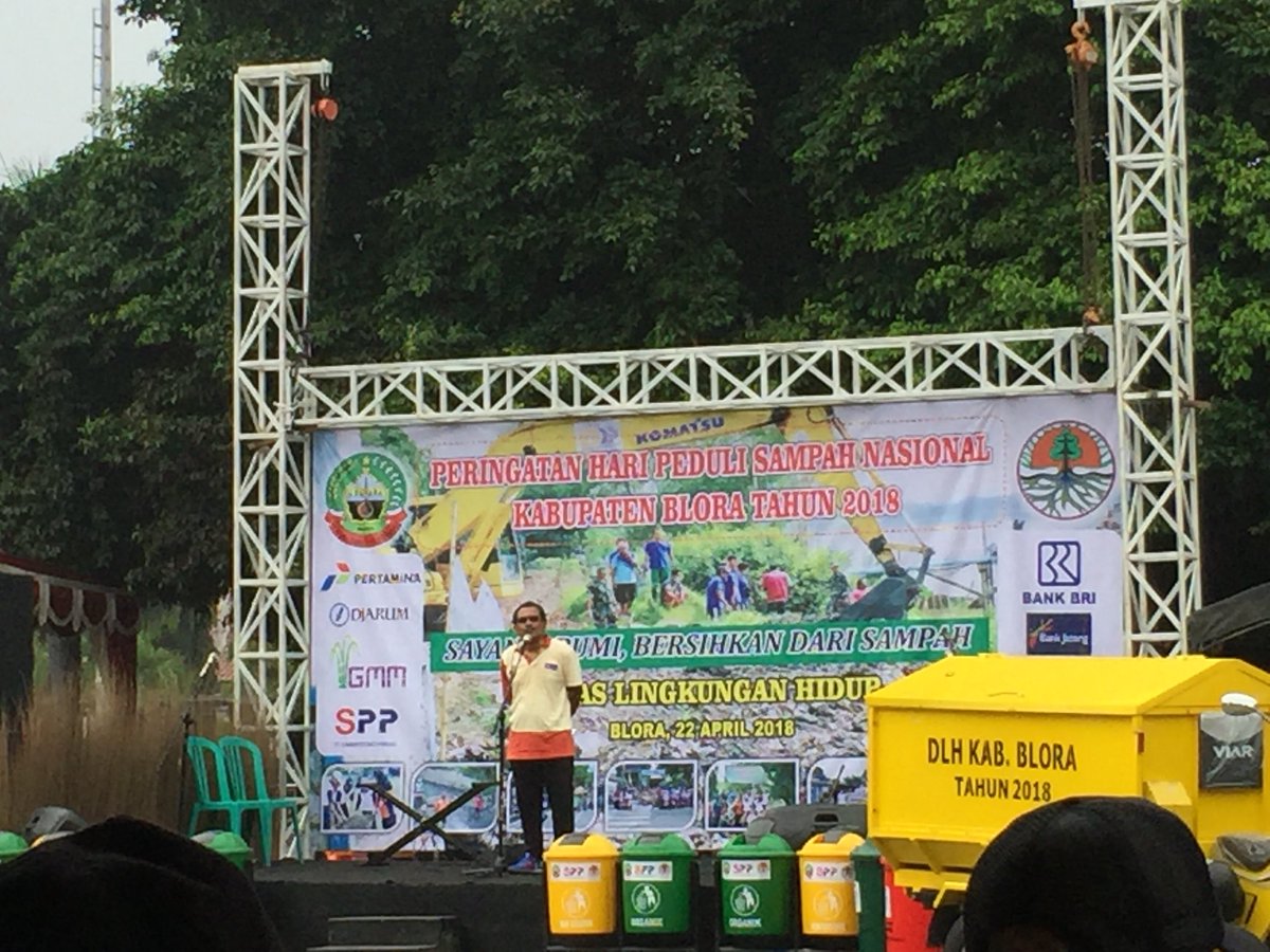 Peringatan Hari Peduli Sampah Nasional Kab. Blora 2018. Terimakasih sudah memberikan kesempatan kepada PT Sumber Petrindo Perkasa untuk mendukung kegiatan peduli lingkungan. <a href="/DLHBlora/">DLH BLORA</a> <a href="/Djoko_Arief/">Bupati&Wabup Blora</a> #blora #hidupbersihbisa #sppindonesia