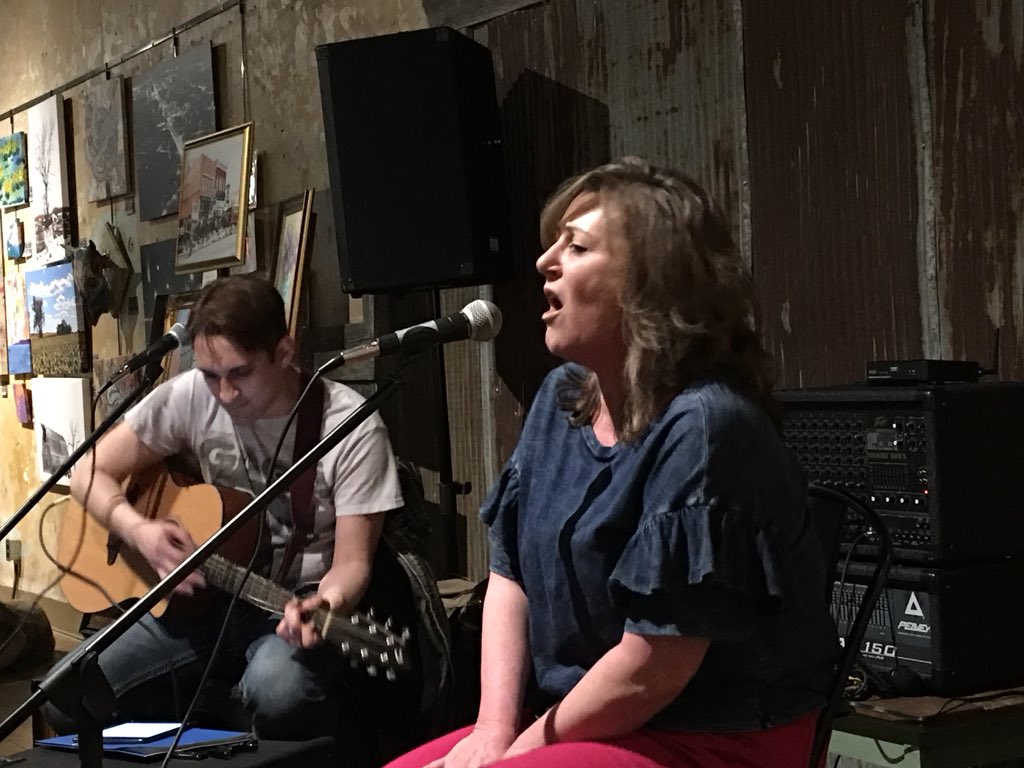 Alicia Lang tweet media