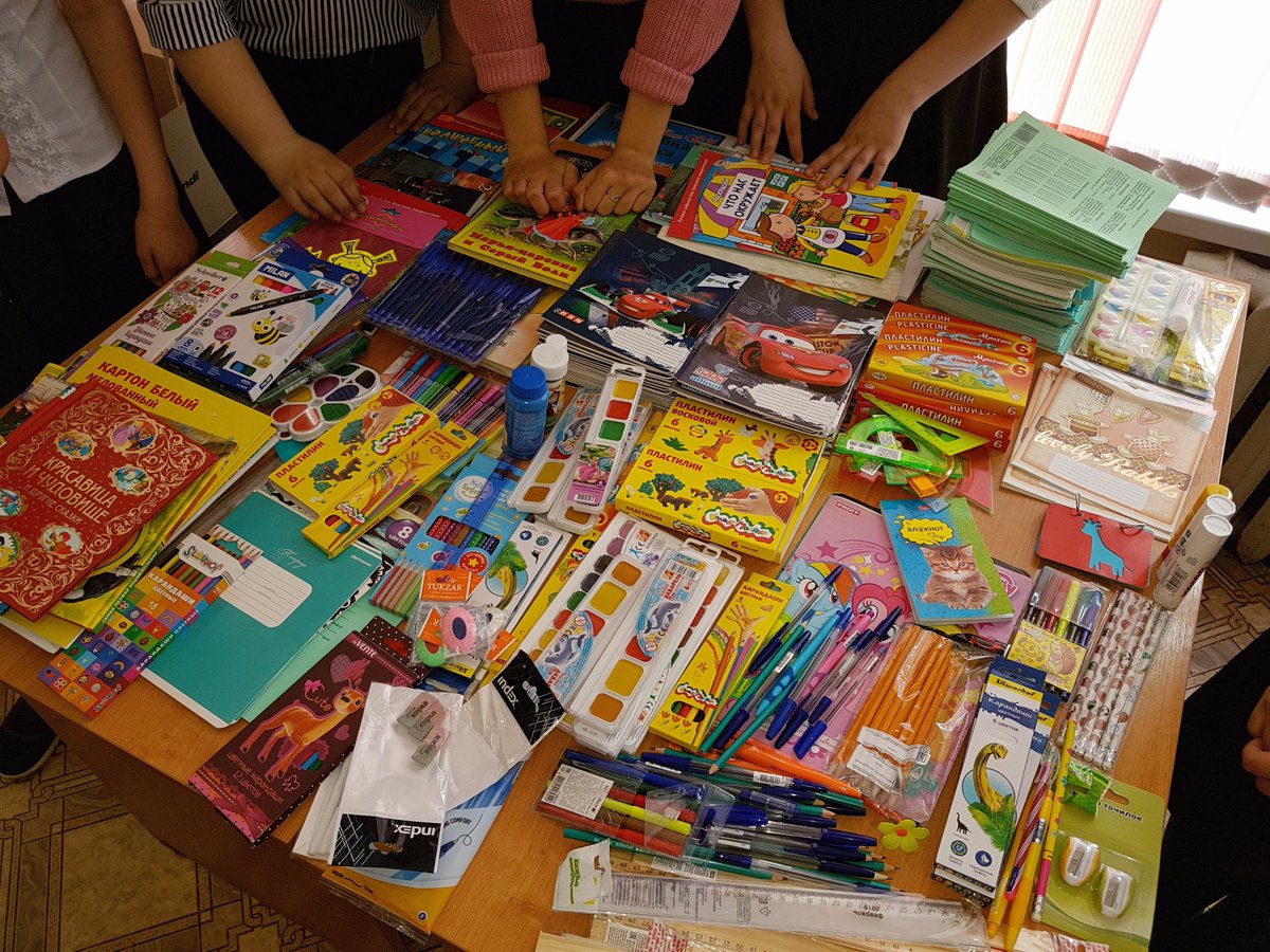 AstDimitrii's tweet image. 🌿С 16 по 20 апреля 2018г. учащиеся ГБОУ СОШ № 3 п.г.т. Смышляевка проводили акцию &quot;Спеши творить добро!&quot;. Совместно с родителями они подготовили подарки для детей из РЦ &quot;Тополек&quot;. Спасибо всем участникам акции! 
#весенняянеделядобра 
#самоуправлениеволжскогорайона 
#внд2018