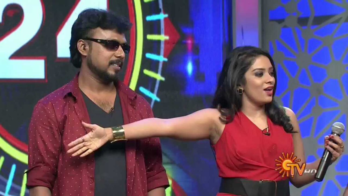 LoveYouDiya's tweet photo. Watching #SavaleSamaali vilayada ARE YOU READY ??? @SunTV #KrazyKanmani #DiyaKarthik #DiyaVJ #VJDiya
Stunning look baby😻😻 @vj_diya #BeautifulInRED❤ #LoveYouLoadssss😙😘😚 https://t.co/B4kxx3SuUB