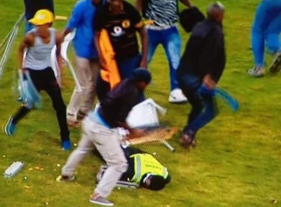 iamSivN's tweet photo. Black Twitter will find these thugs before the end of day! https://t.co/XvZwrU8BQH